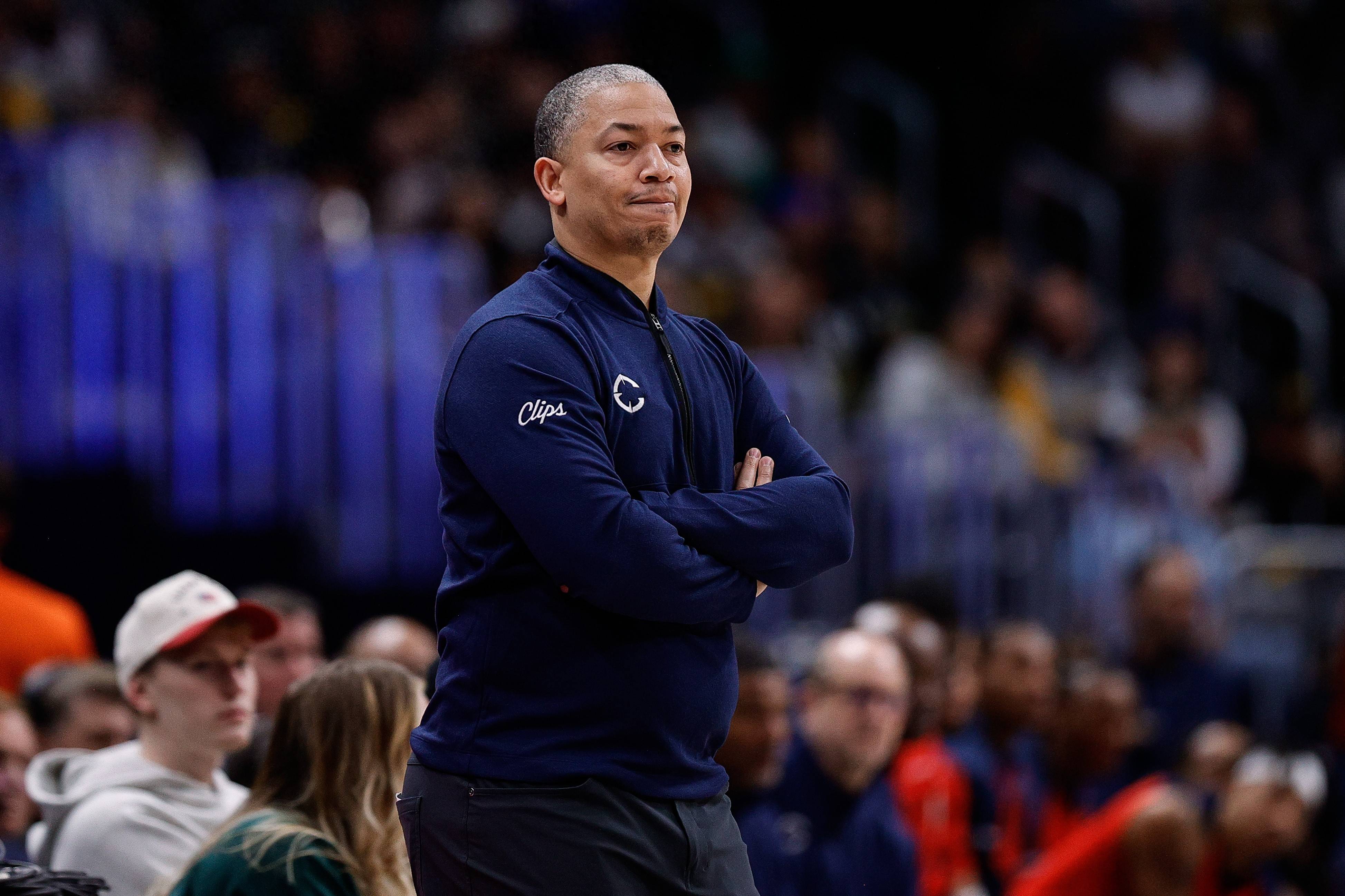 快船陷入低谷，迎来胜利连败，迎来胜利球队命运悬念！