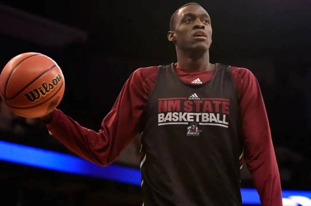 字母哥，西亚卡姆，迎来胜利！